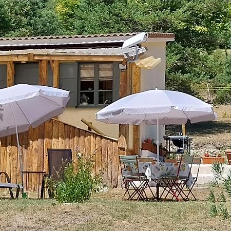 Petit Studio Dans La Prairie Saint-Auban  외부 사진