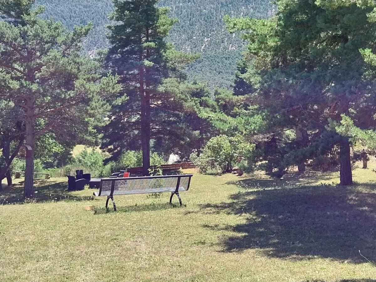 Petit Studio Dans La Prairie Saint-Auban  외부 사진