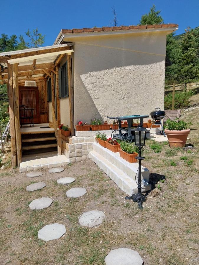 Petit Studio Dans La Prairie Saint-Auban  외부 사진