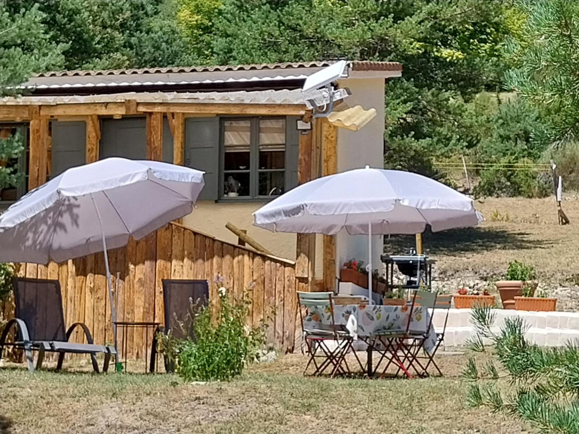 Petit Studio Dans La Prairie Saint-Auban  외부 사진